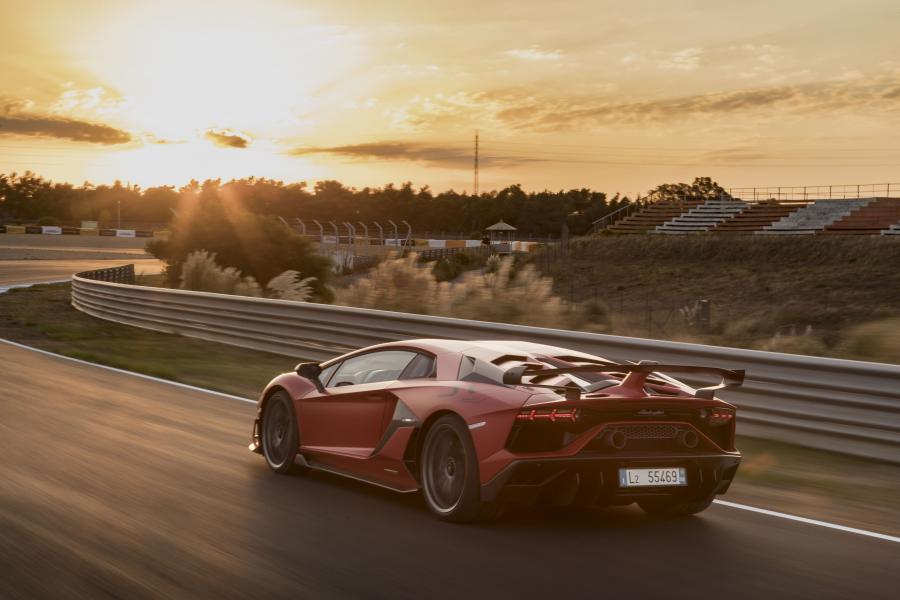  Lamborghini Aventador SVJ 2018 года  (WW) (фото 17 из 53)